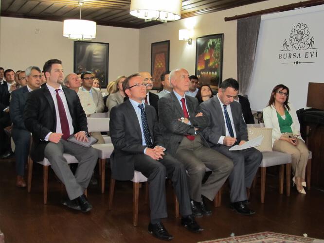 Yasama Derneğinin (YASADER) 7. Olağan Genel Kurul toplantısı 9 Haziran 2014 Pazartesi günü Ankara Kalesi Bursa Evi’nde Dernek üyelerinin katılımıyla gerçekleştirildi